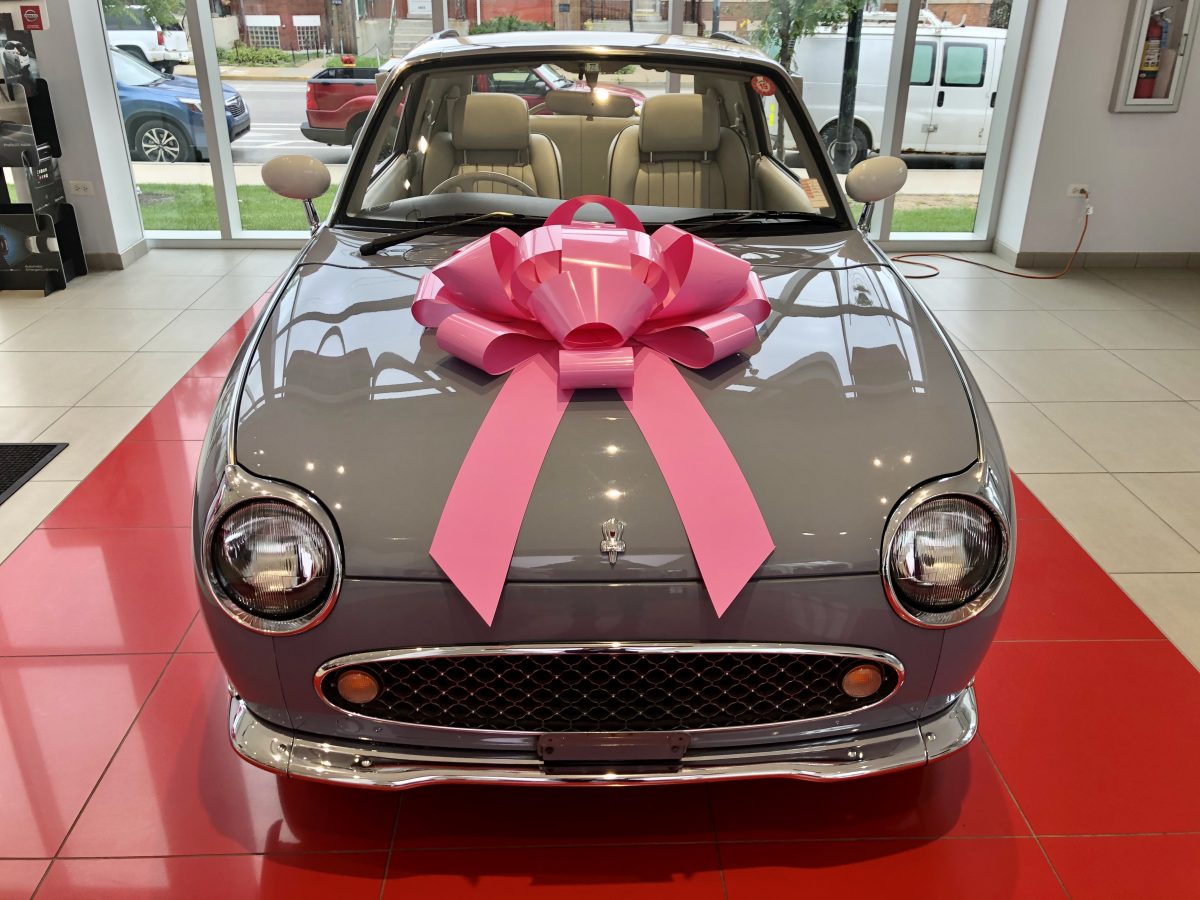 Pink Giant Car Bow - Image 2